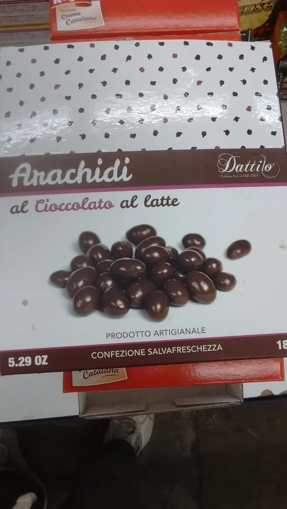 Arachidi al cioccolato al latte