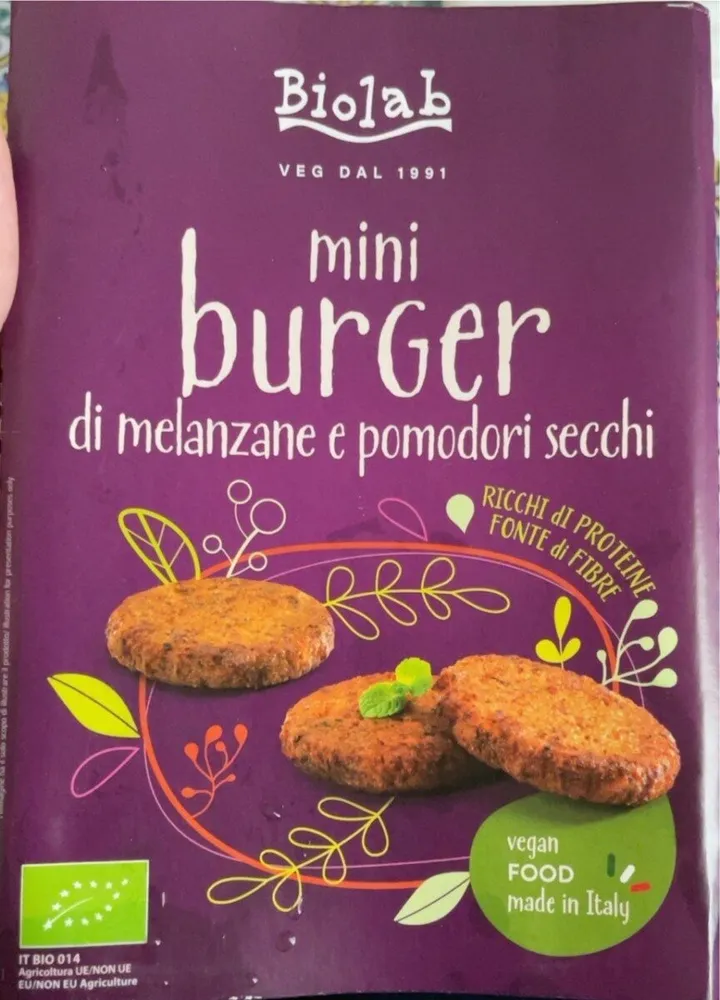 Mini burger di melanzane e pomodori secchi