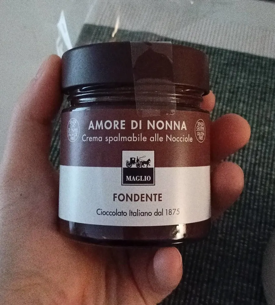 Crema spalmabile alle nocciole