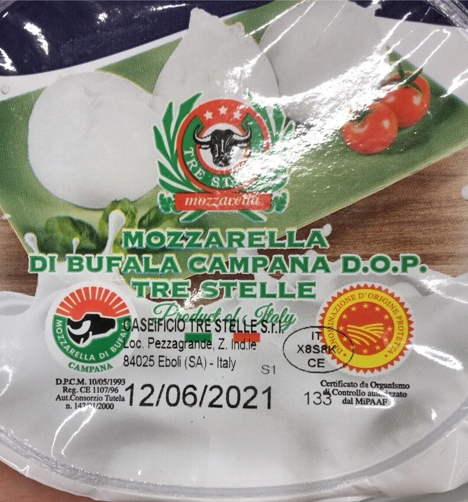 Mozzarella  di bufala