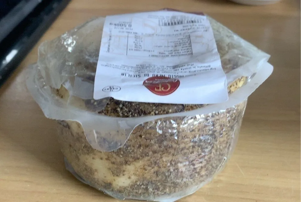 Formaggio nero di sicilia
