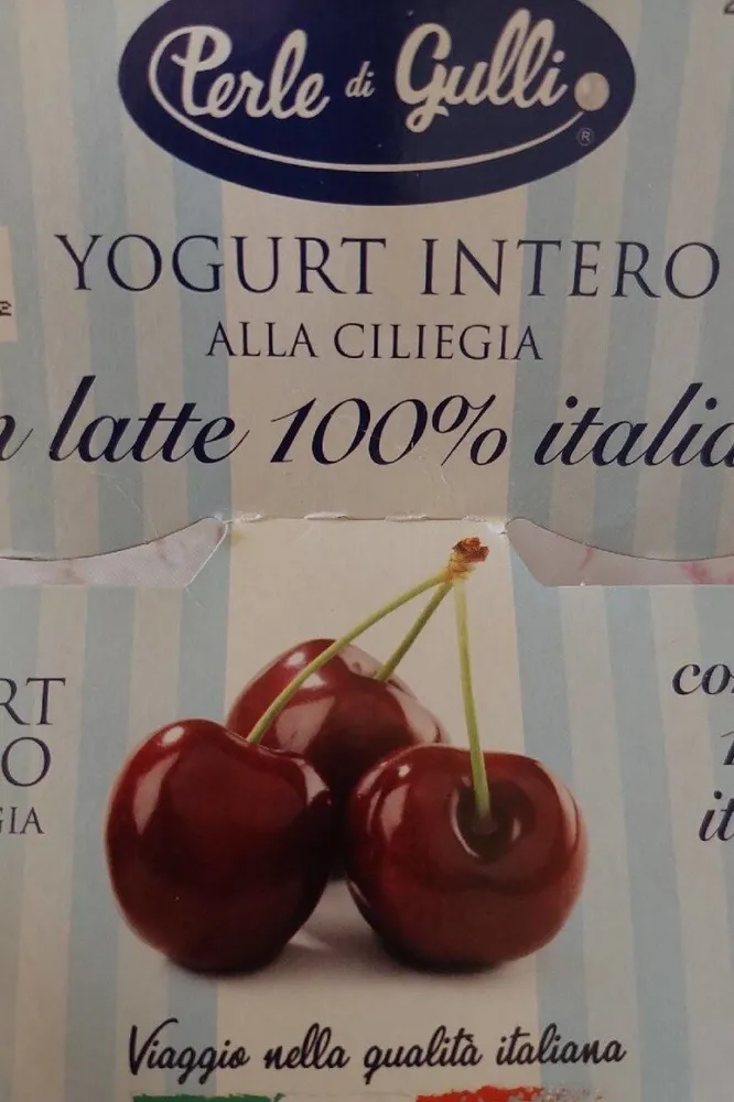 Yogurt intero alla ciliegia