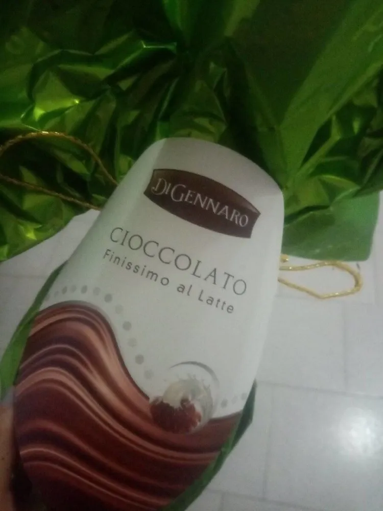 Cioccolato finissimo al latte (uovo di pasqua)