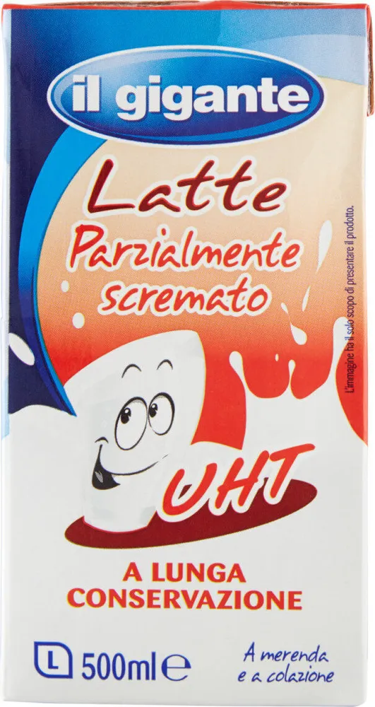 Latte parzialmente scremato uht a lunga conservazione