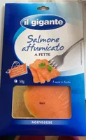 il gigante SALMONE Norvegese affumicato a fette