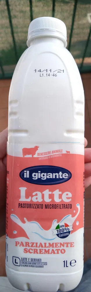 Latte parzialmente scremato pastorizzato microfiltrato