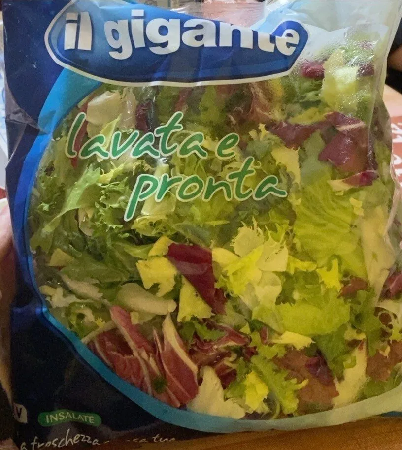 Insalata confezionata