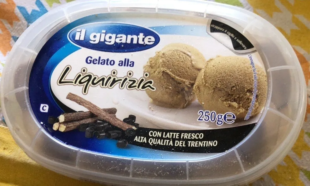 Gelato alla liquirizia