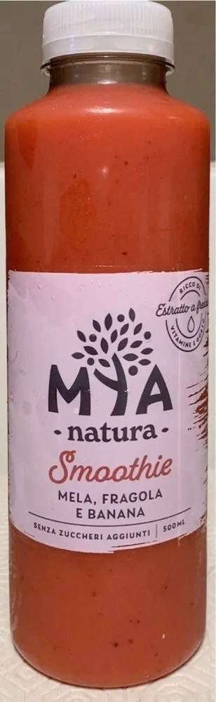 Smoothie mela, fragola, banana