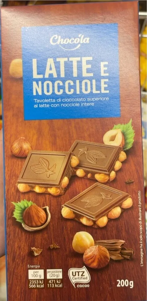 Cioccolato latte e nocciole