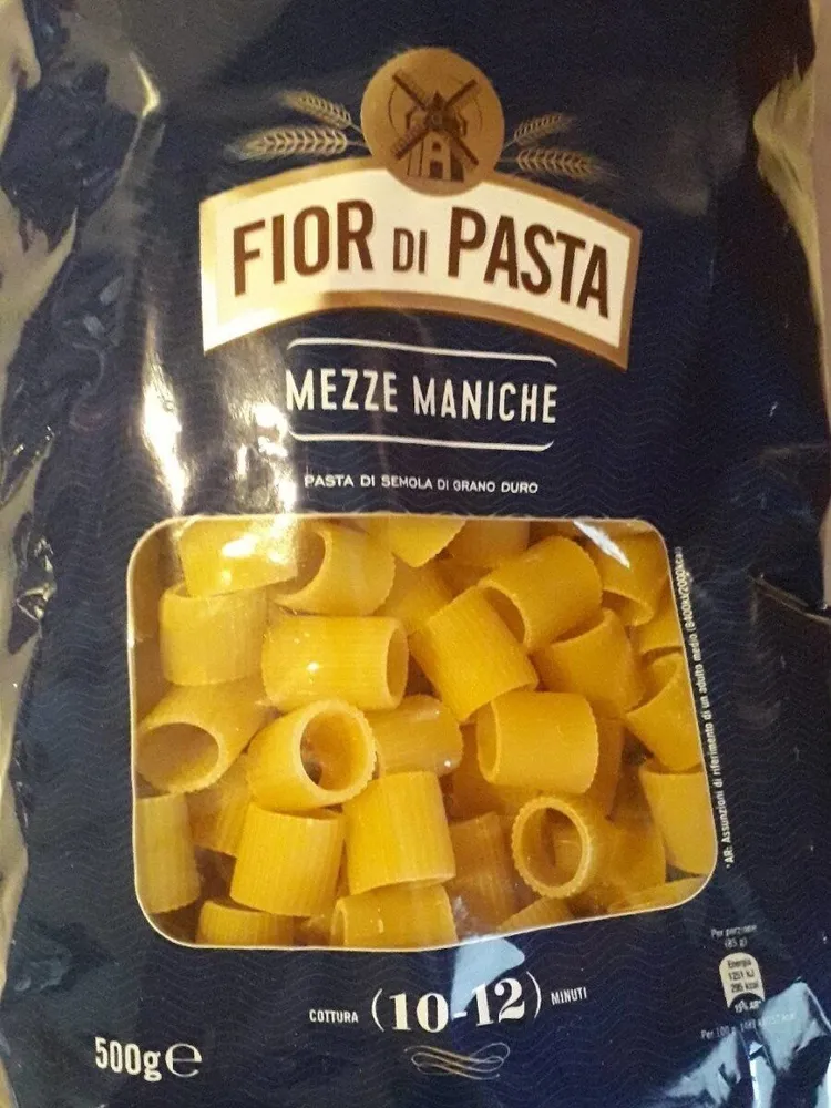 Mezze maniche