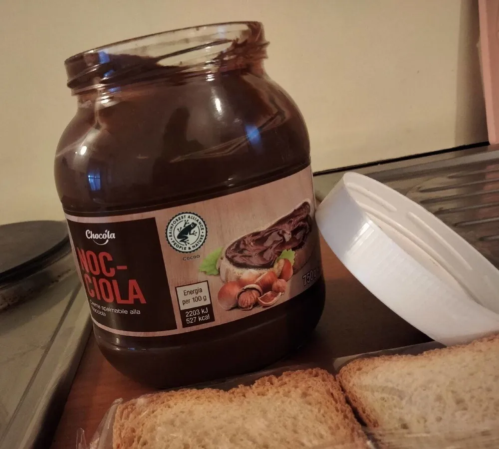 Crema di nocciole