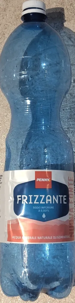 Acqua minerale naturale frizzante