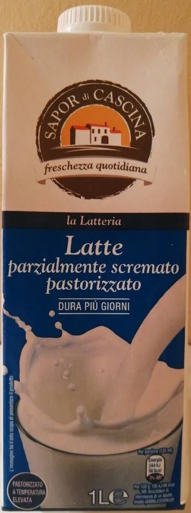 Latte parzialmente scremato pastorizzato