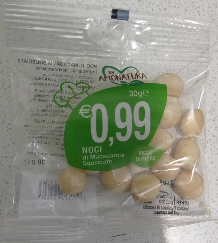 Noci di Macadamia sgusciate