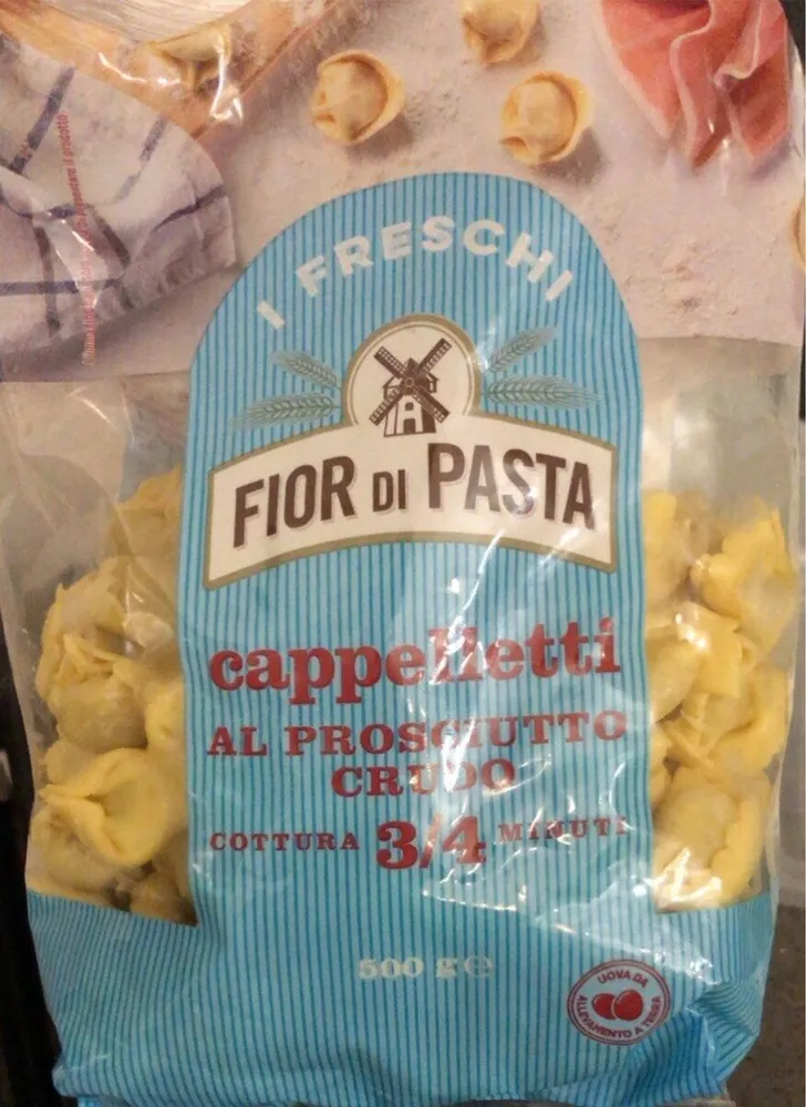 Cappelletti al prosciutto crudo