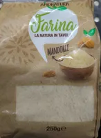 Farina di mandorle