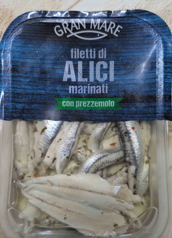Filetti di alici marinati