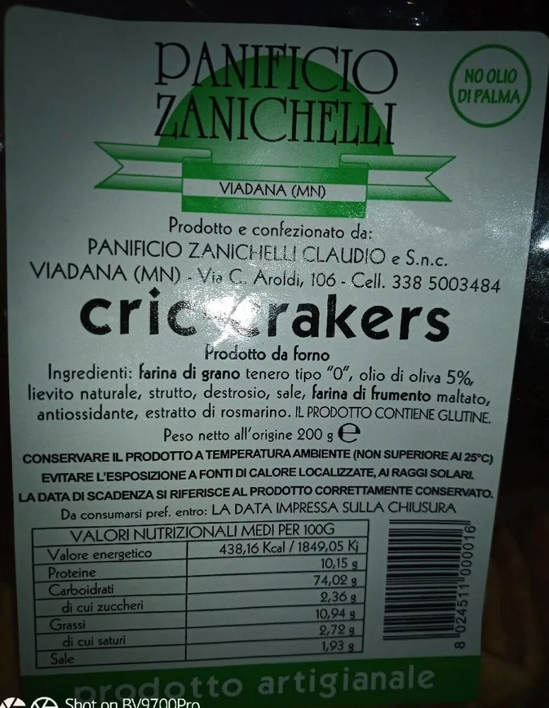 Cric-Crakers