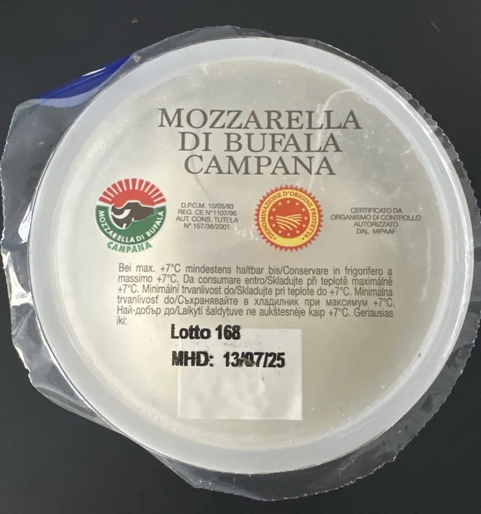 Mozzarella Di Buffala Campana