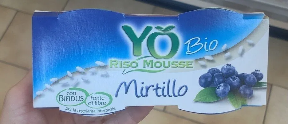 Yo riso mouesse mirtillo