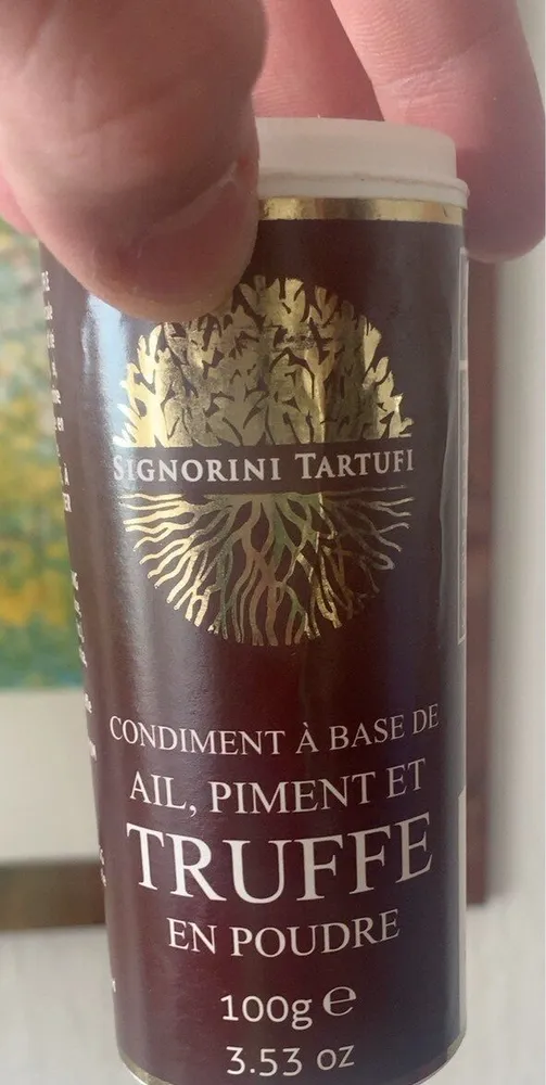 Condiment à base de ail, piment et truffe en poudre