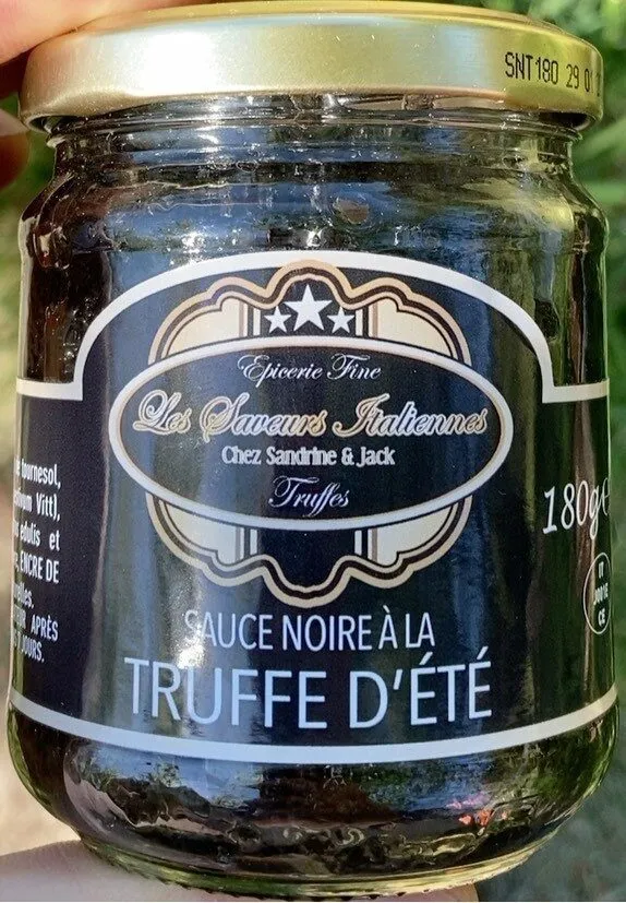 Sauce noire à la truffe d’été