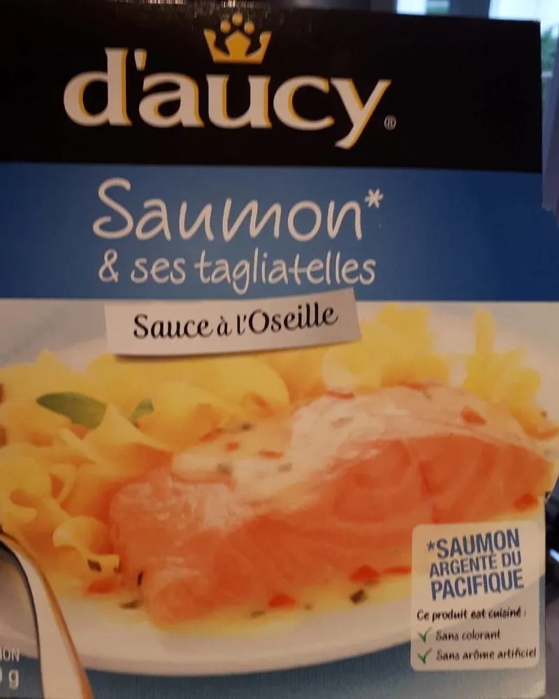 Saumon tagliatelles sauce à l'oseille