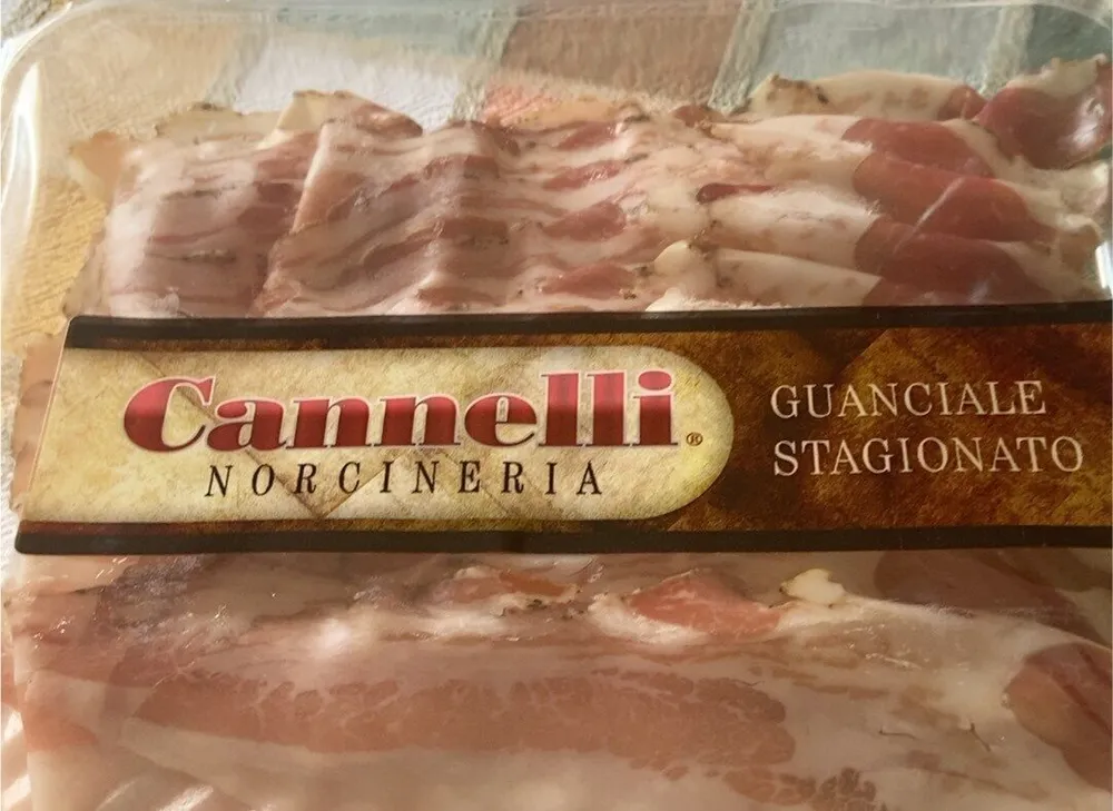 Guanciale Stagionato