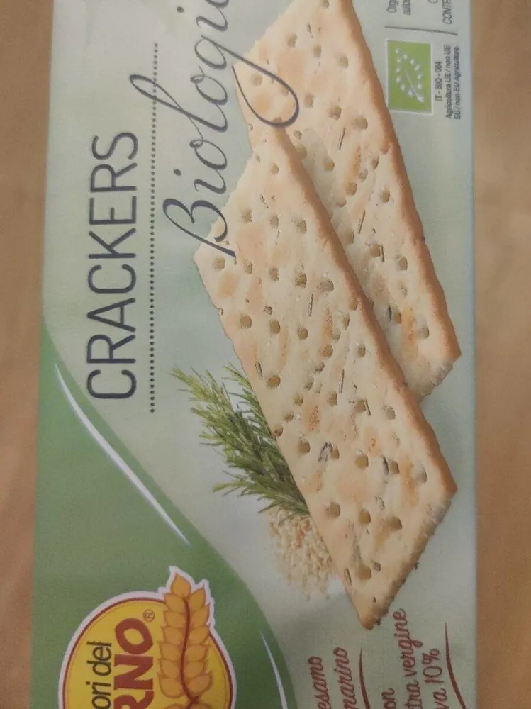 Crackers bio