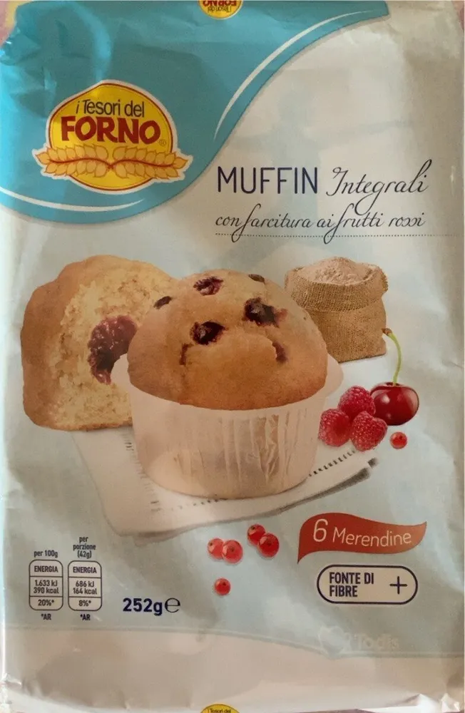 Muffin integrali con farcitura frutti rossi