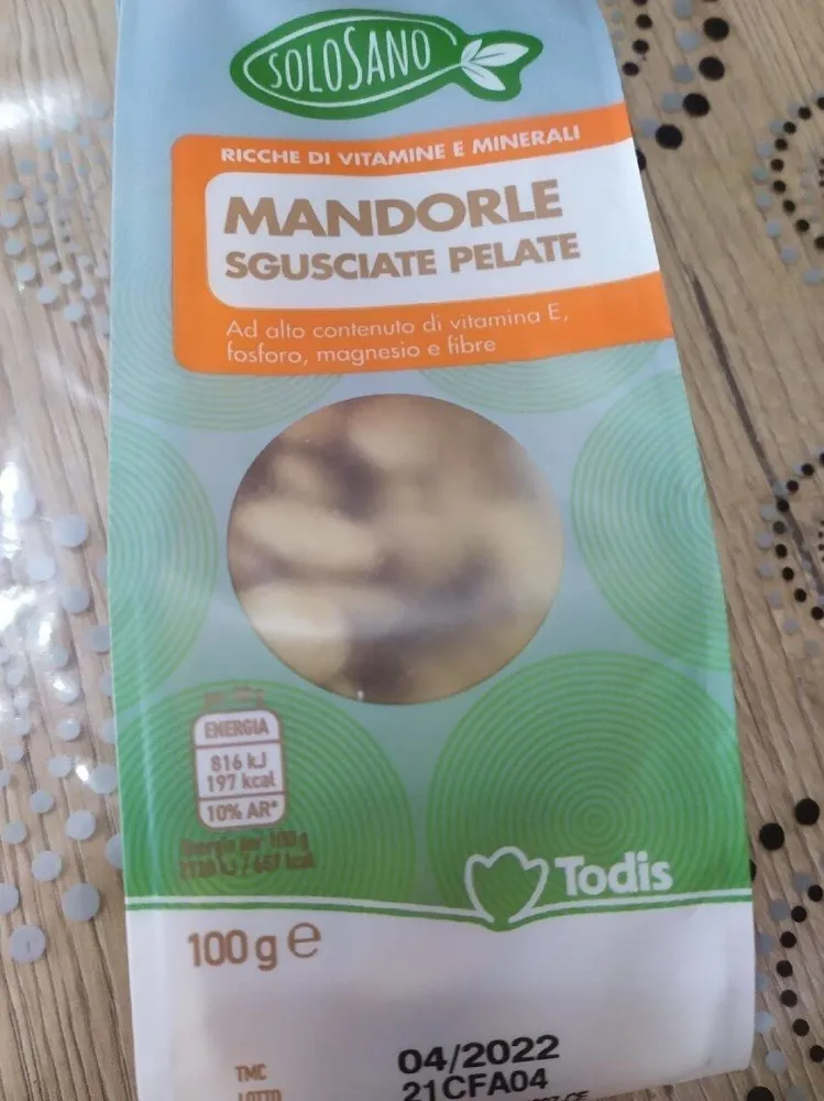 Mandorle sgusciate pelate
