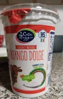 Yogurt intero bianco dolce