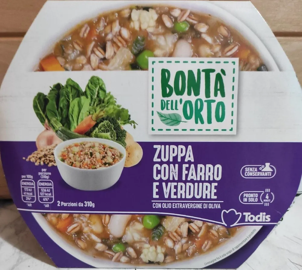 Zuppa con farro e verdure