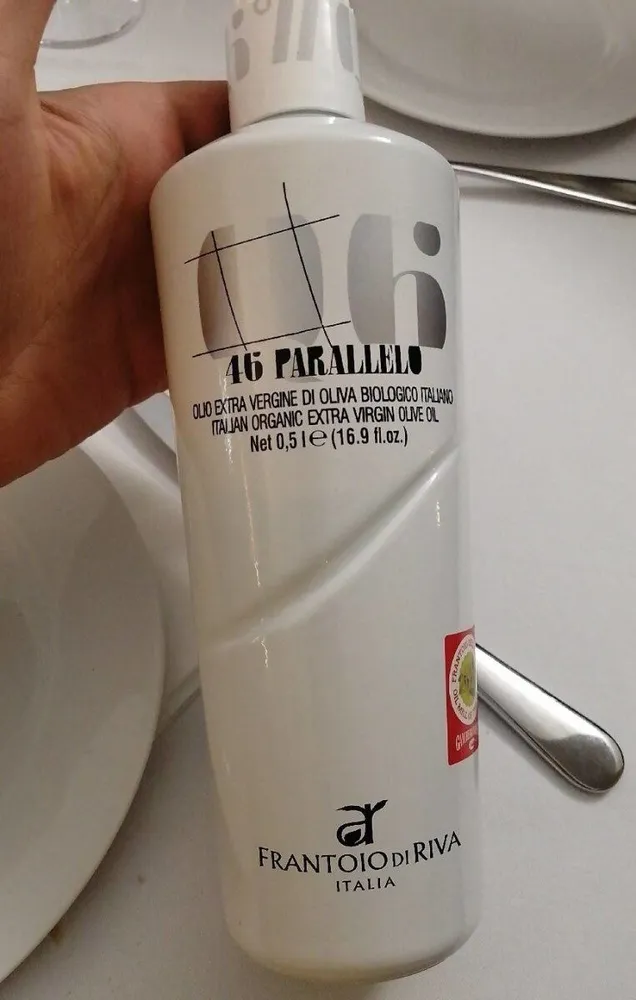 Olio extra vergine di oliva biologico italiano
