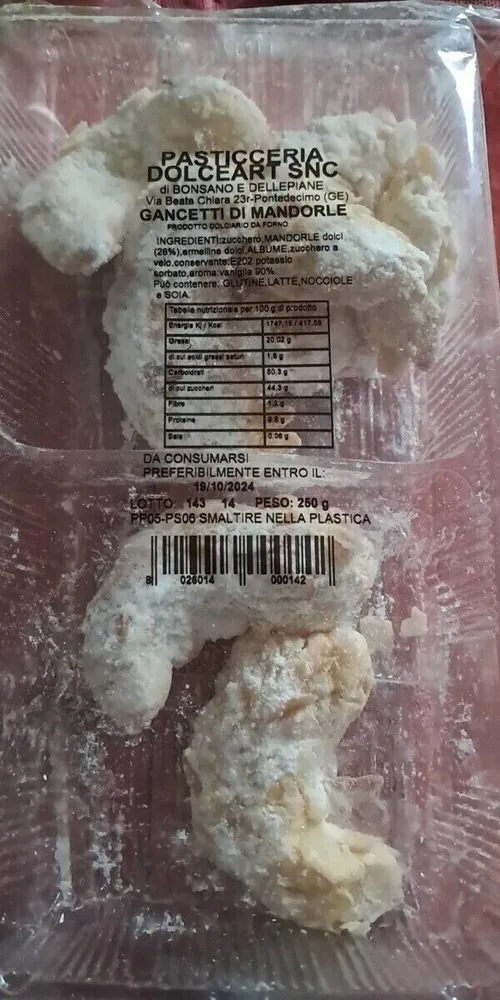Gancetti di mandorle