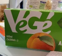 Succo e polpa di albicocca