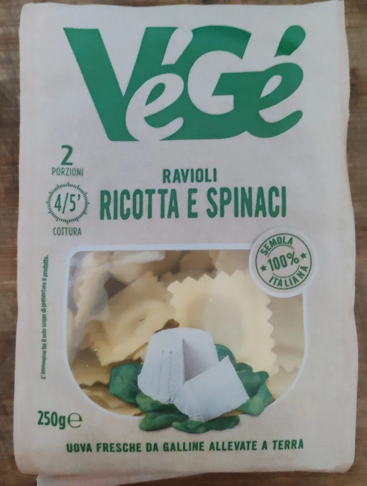 Ravioli ricotta e spinaci
