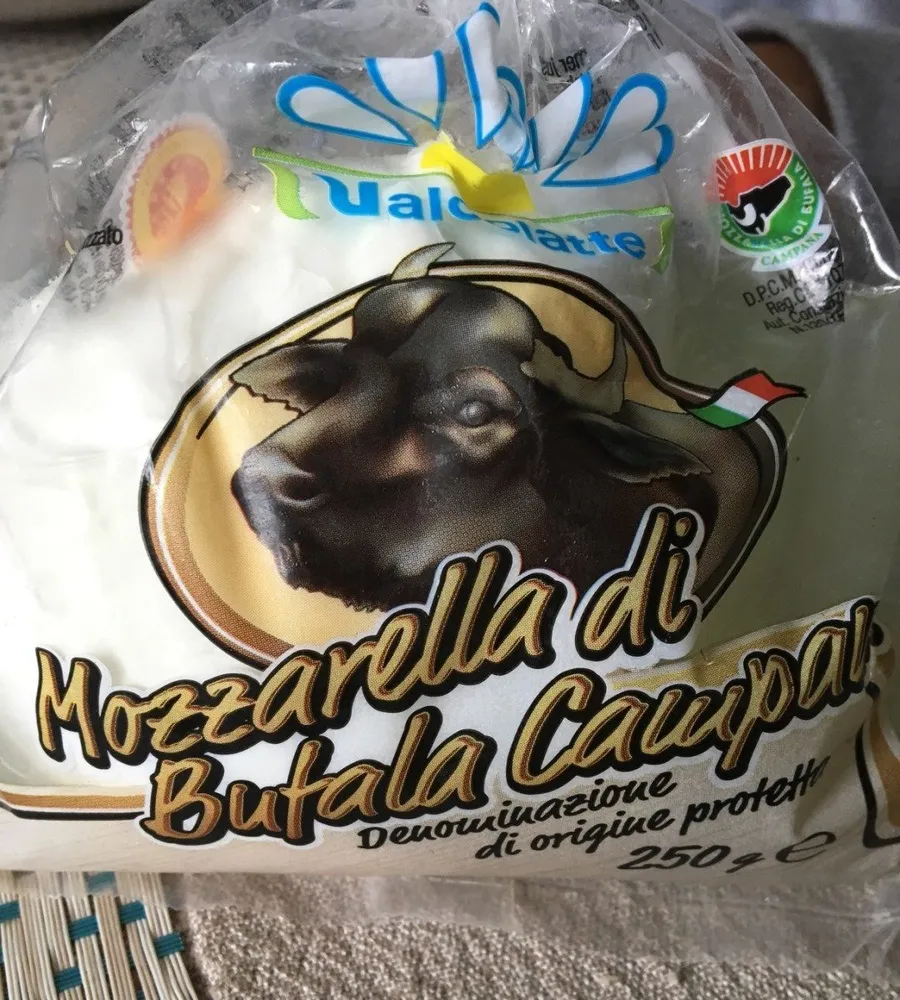 Mozzarella di Bufala Campana