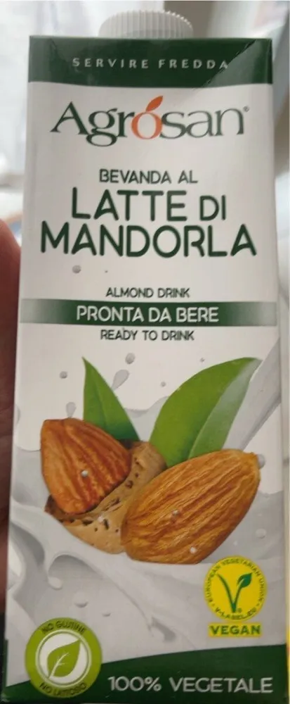 Latte di mandorla