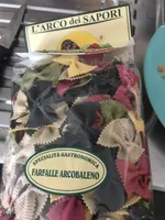Farfalle arcobaleno
