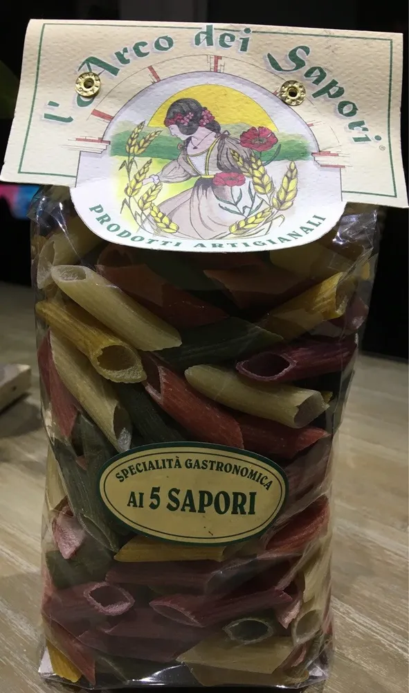 Pennoni aux 5 saveurs