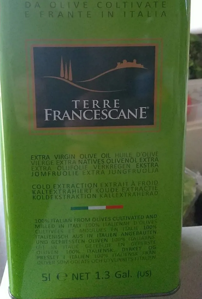 Olio extravergine di oliva estratto a freddo
