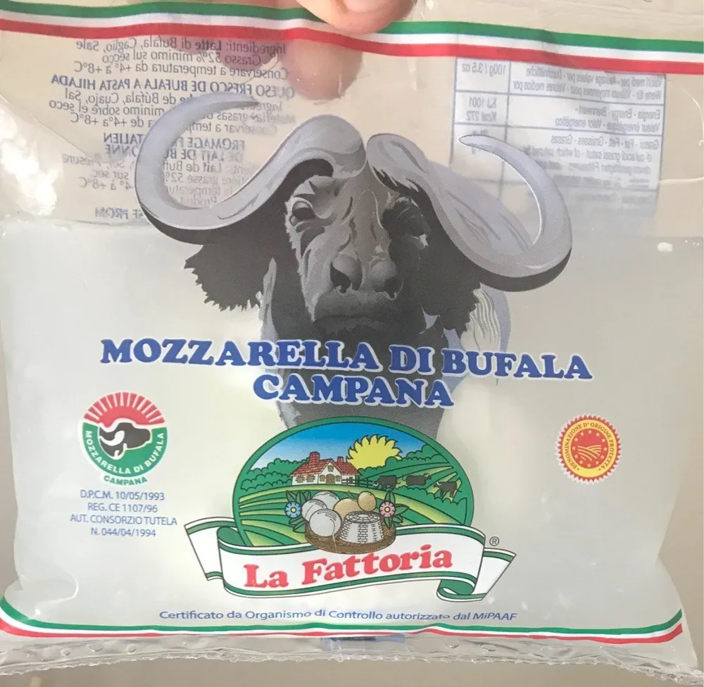 Mozarella Di Bufala Campana