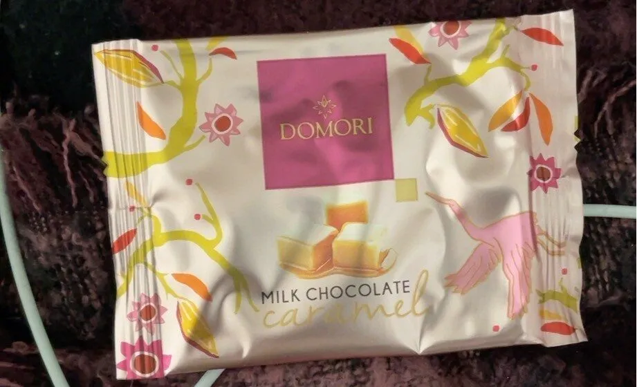 Cioccolato al latte al caramello