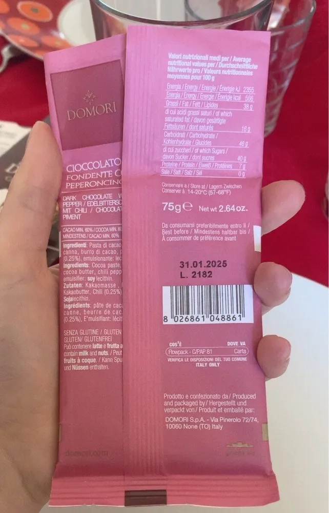 Cioccolato fondente con peperoncino