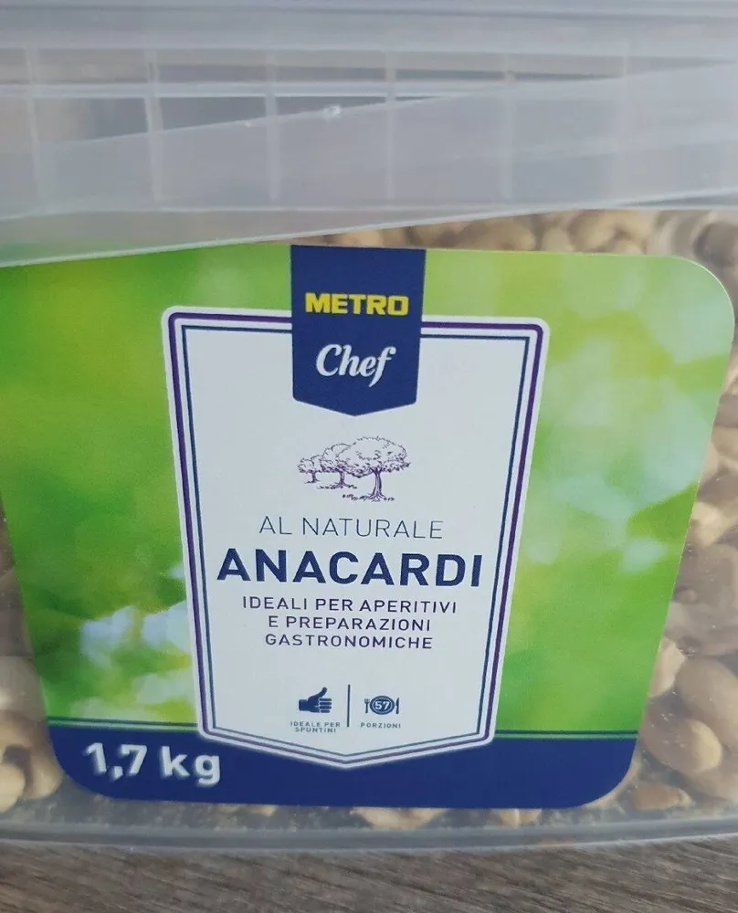 Anacardi al naturale