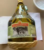 Vita mediterranea Mariano e luciano olio exravergine di oliva