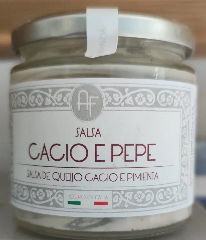 Salsa cacio e pepe