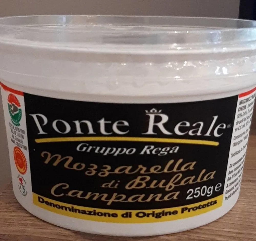Mozzarella di Bufala Campana